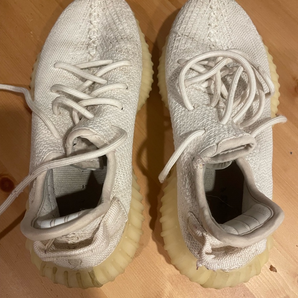 Yeezy adidas sneakers